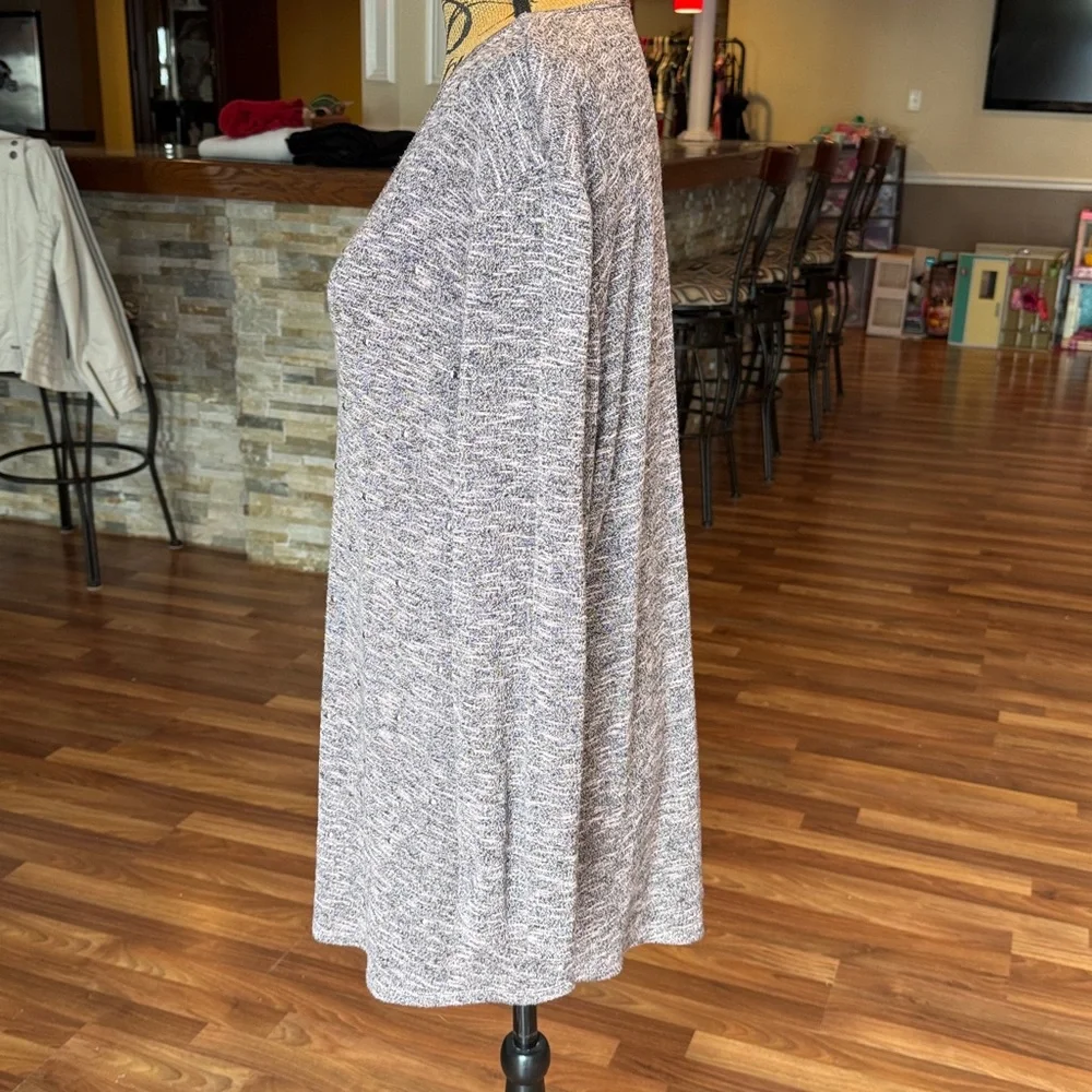 Juicy Couture size XXL long sleeve strappy neck gray & pink w/silver studs - Picture 4 of 6